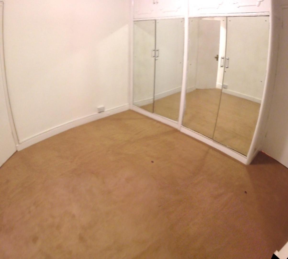 			FANTASTIC COMMUNAL GARDENS, 1 Bedroom, 1 bath, 1 reception Flat			 Willesden Lane, KILBURN